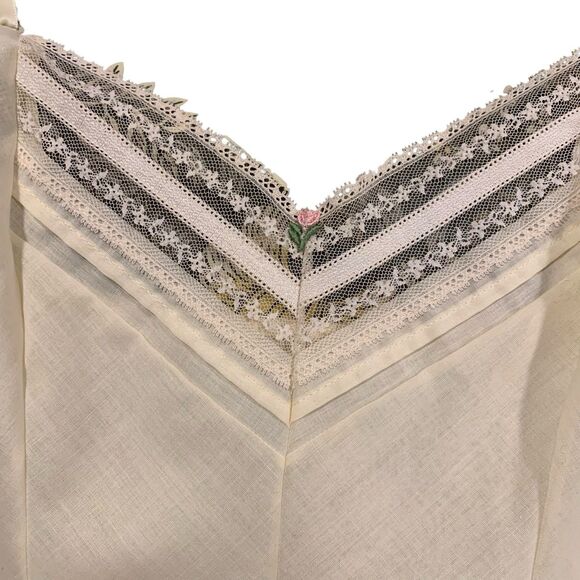 Vintage Maidenform Slip Tank Top With Lace Trim Embroidered Flower Sz32 Coquette - Picture 2 of 6